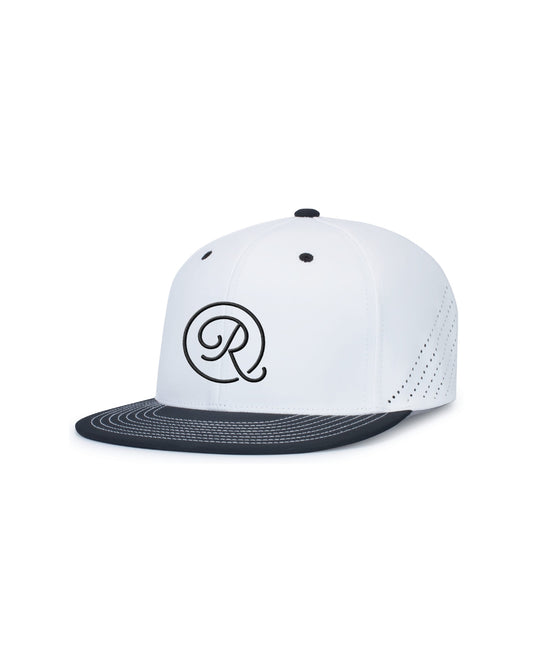 Icon Lightweight Perforated Pace Flex - White/Black